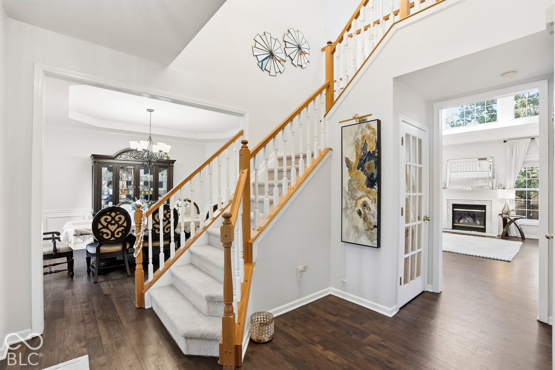 5889 Pebblestream Drive, Carmel, IN 46033 5889 Pebblestream Drive, Carmel, IN 46033