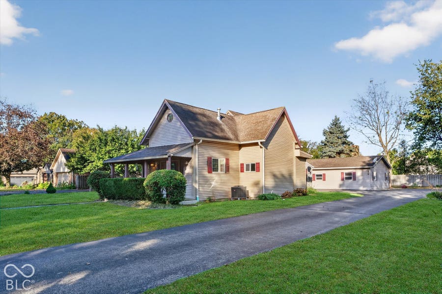 Property photo for 8404 Union Chapel Road, Indianapolis, IN
