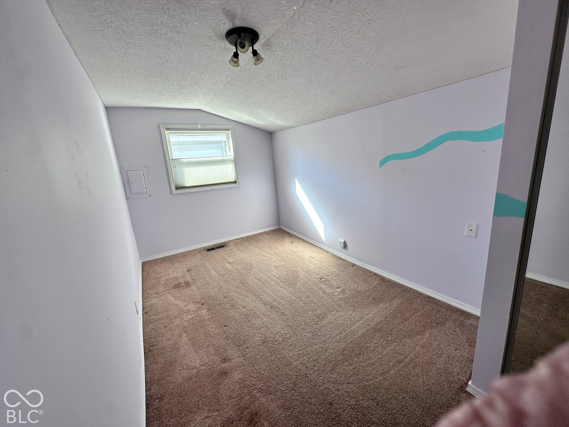 48 S Carthage Road, Charlottesville, IN 46117