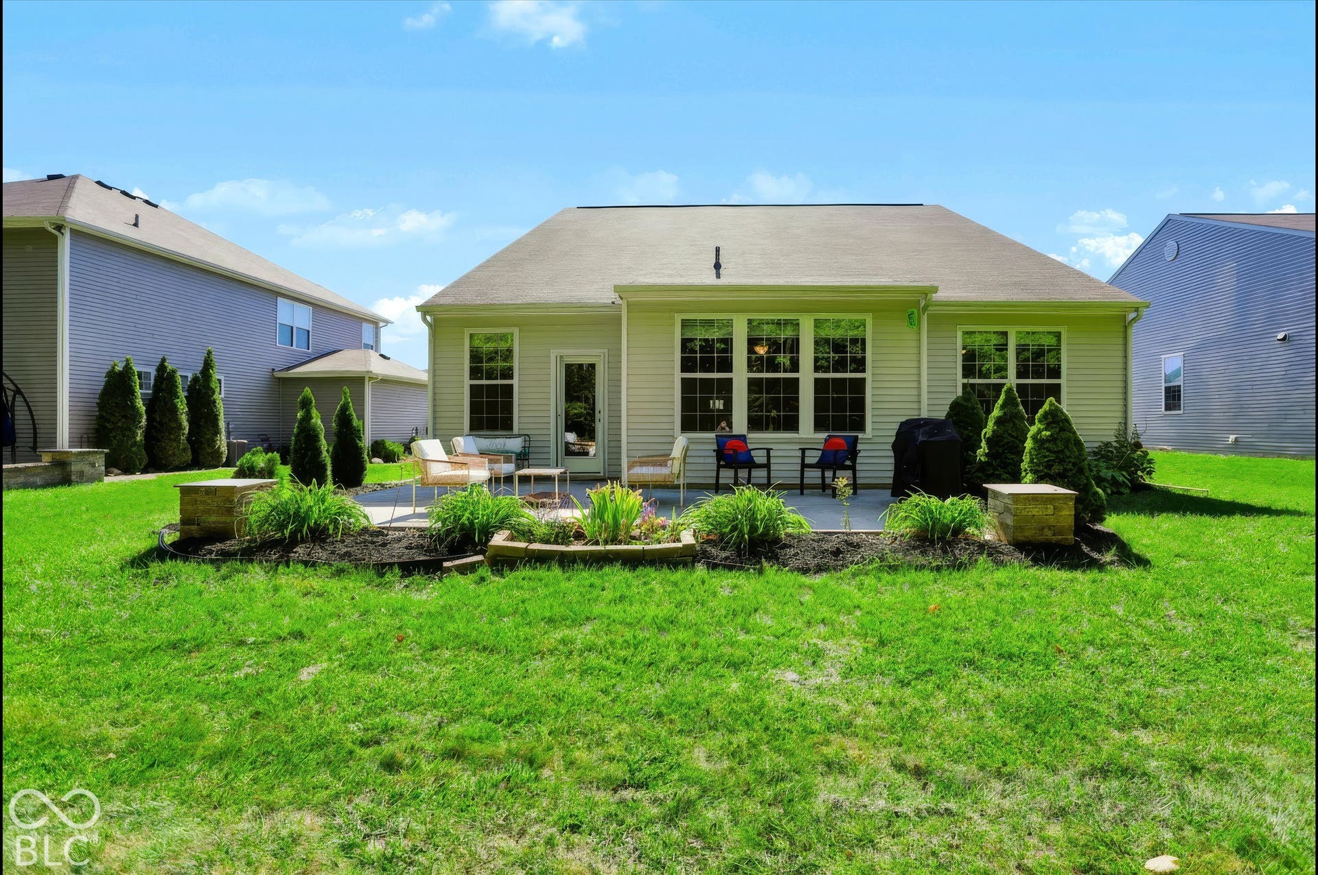 6794 Keepsake Drive, Whitestown, IN 46075