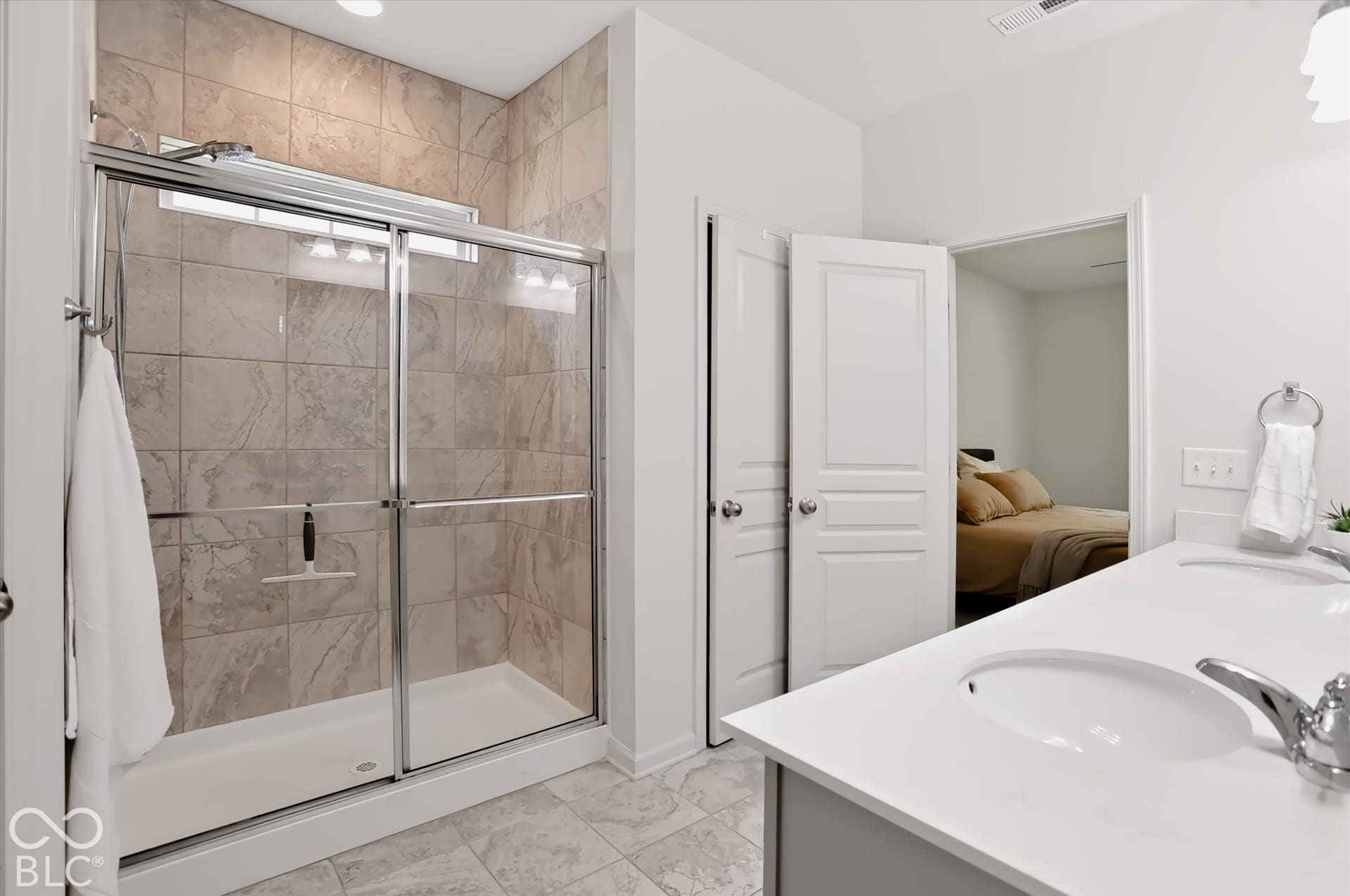 6794 Keepsake Drive, Whitestown, IN 46075