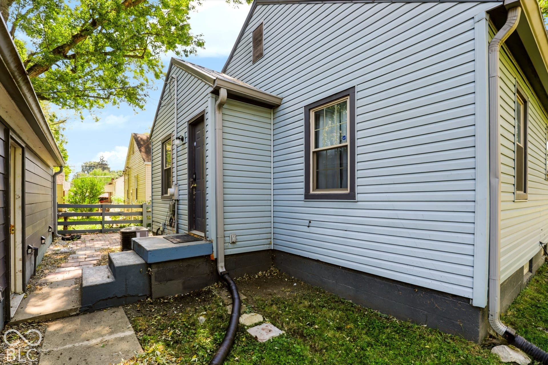 1731 N Bosart Avenue, Indianapolis, IN 46218 1731 N Bosart Avenue, Indianapolis, IN 46218