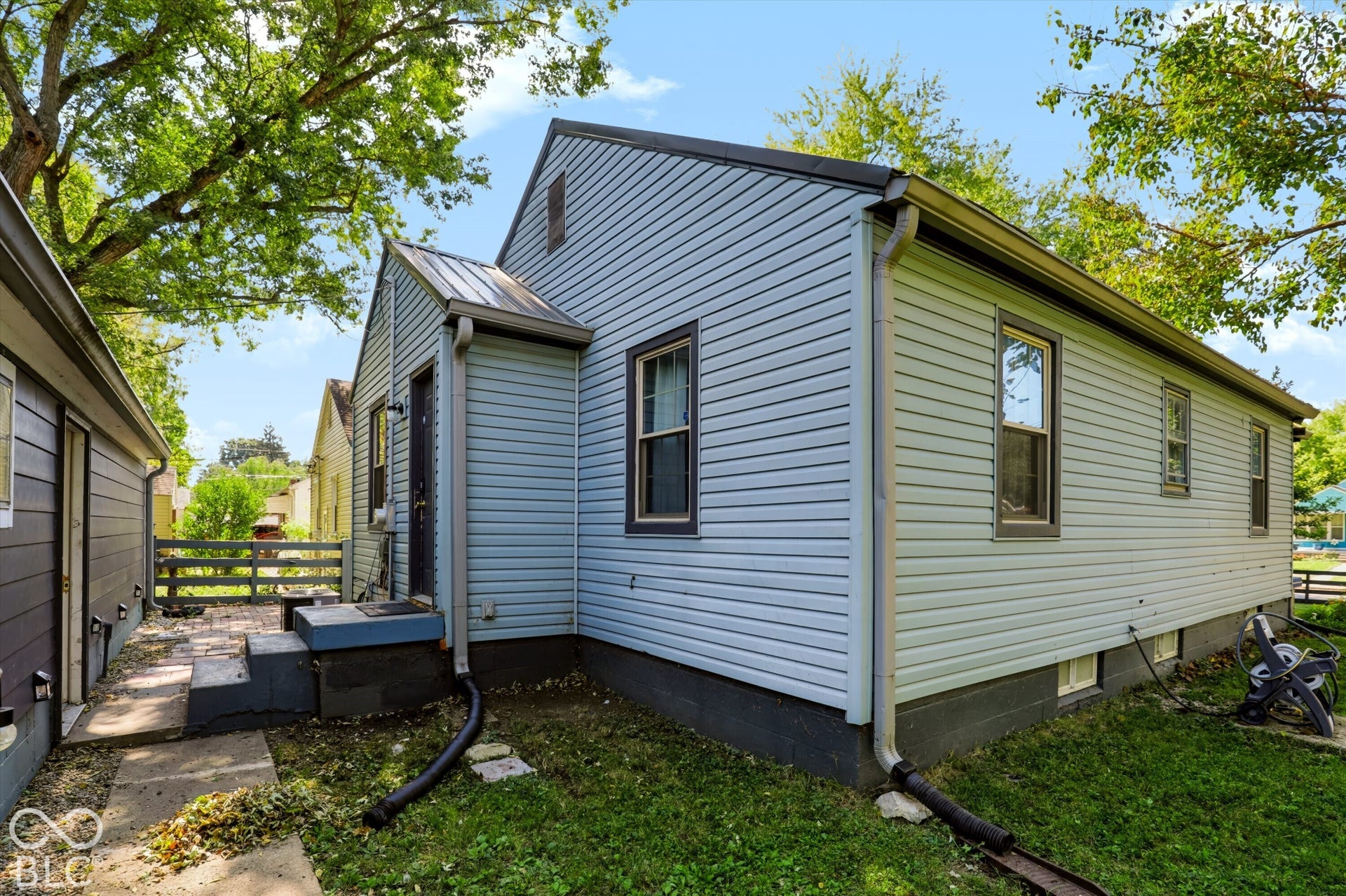 1731 N Bosart Avenue, Indianapolis, IN 46218 1731 N Bosart Avenue, Indianapolis, IN 46218