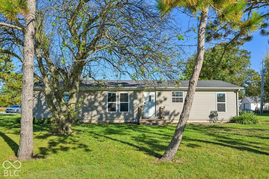 Property photo for 106 W Jackson Street, Kirklin, IN