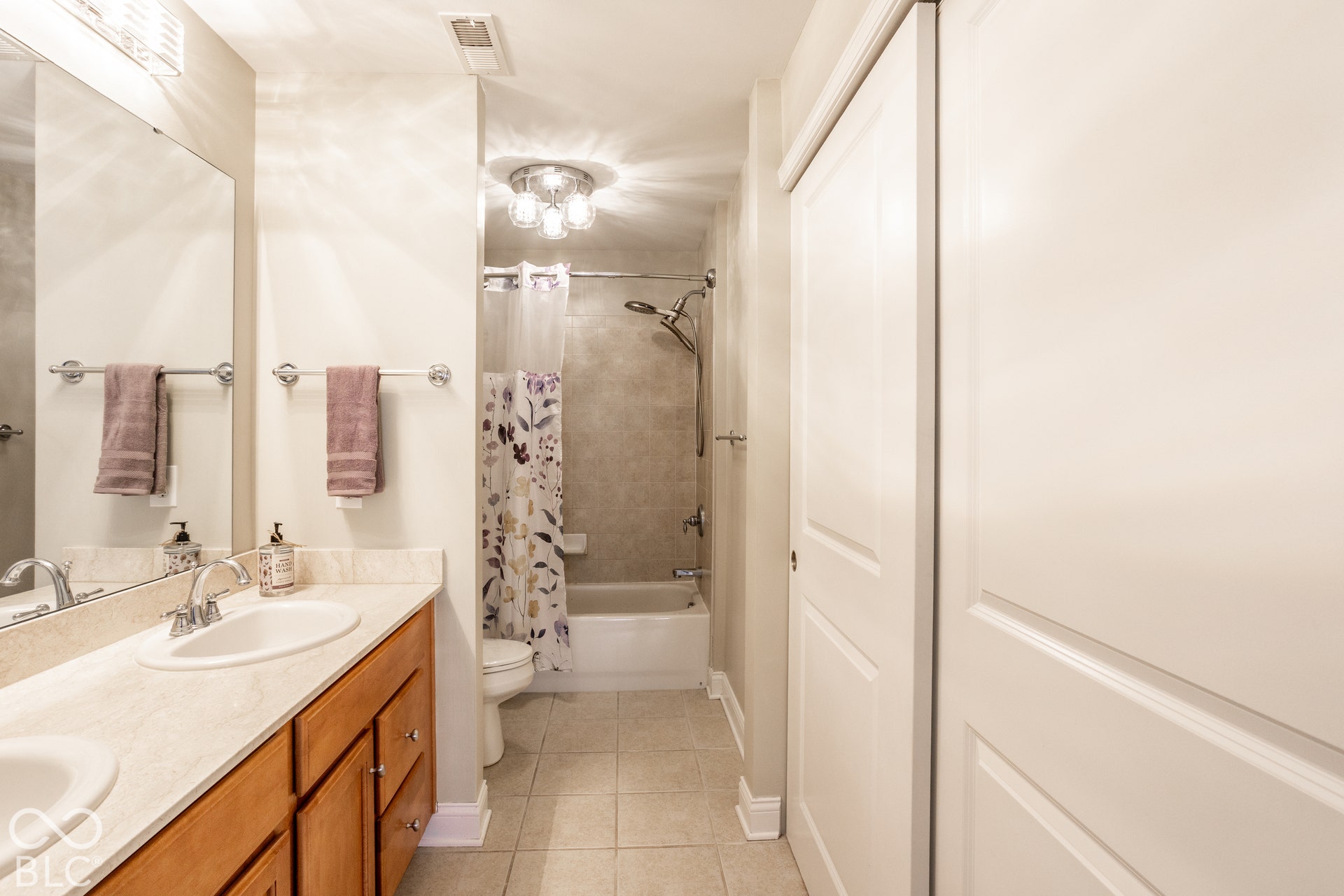 451 American Way N, Carmel, IN 46032