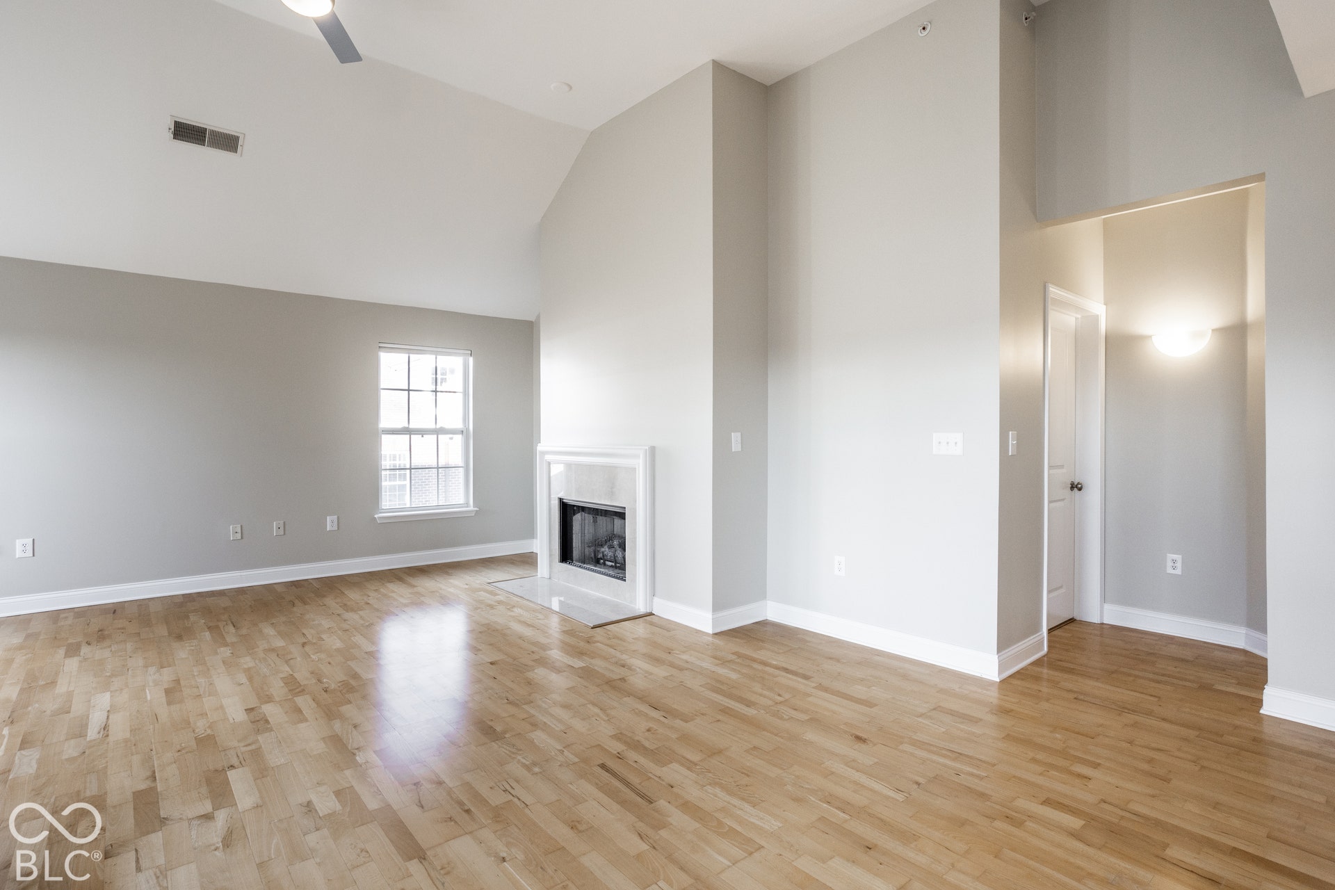 451 American Way N, Carmel, IN 46032