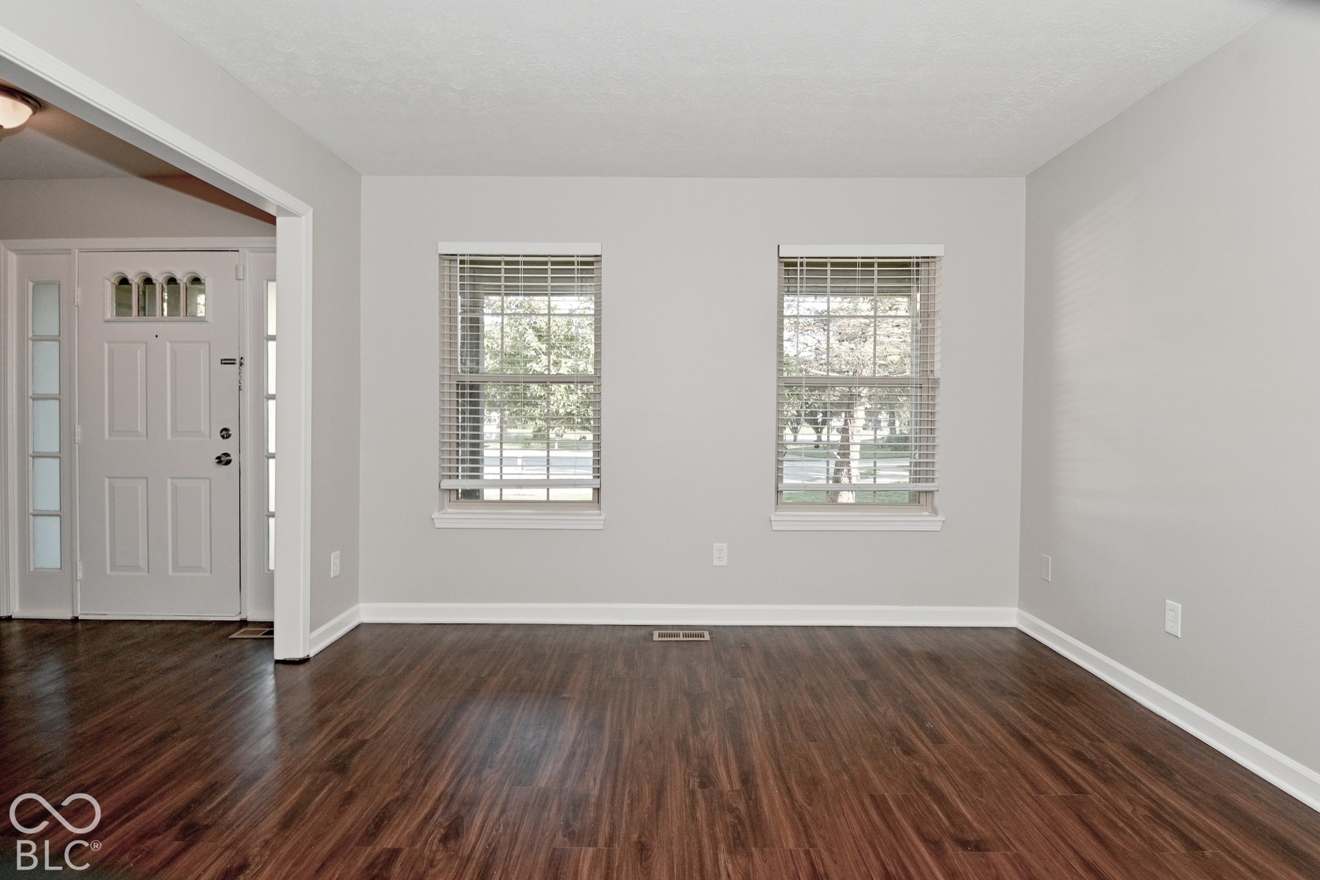 5524 Oakcrest Drive, Indianapolis, IN 46237