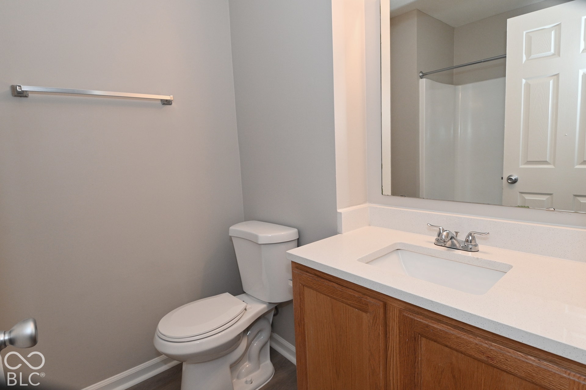 5524 Oakcrest Drive, Indianapolis, IN 46237