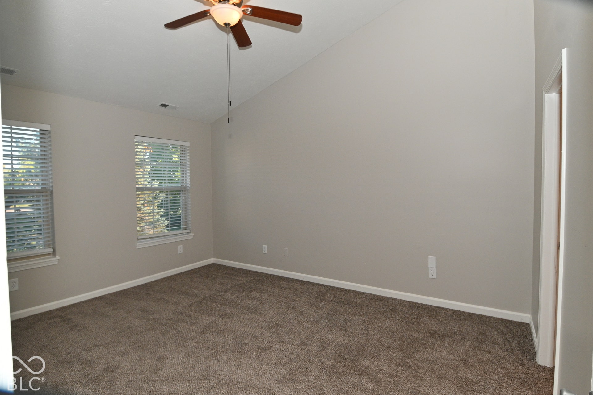 5524 Oakcrest Drive, Indianapolis, IN 46237