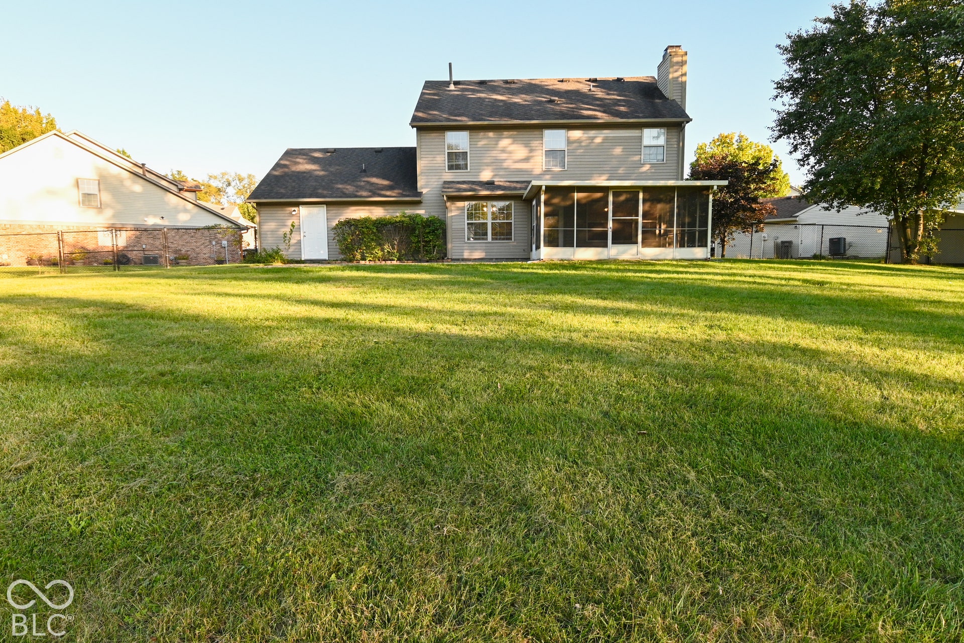5524 Oakcrest Drive, Indianapolis, IN 46237