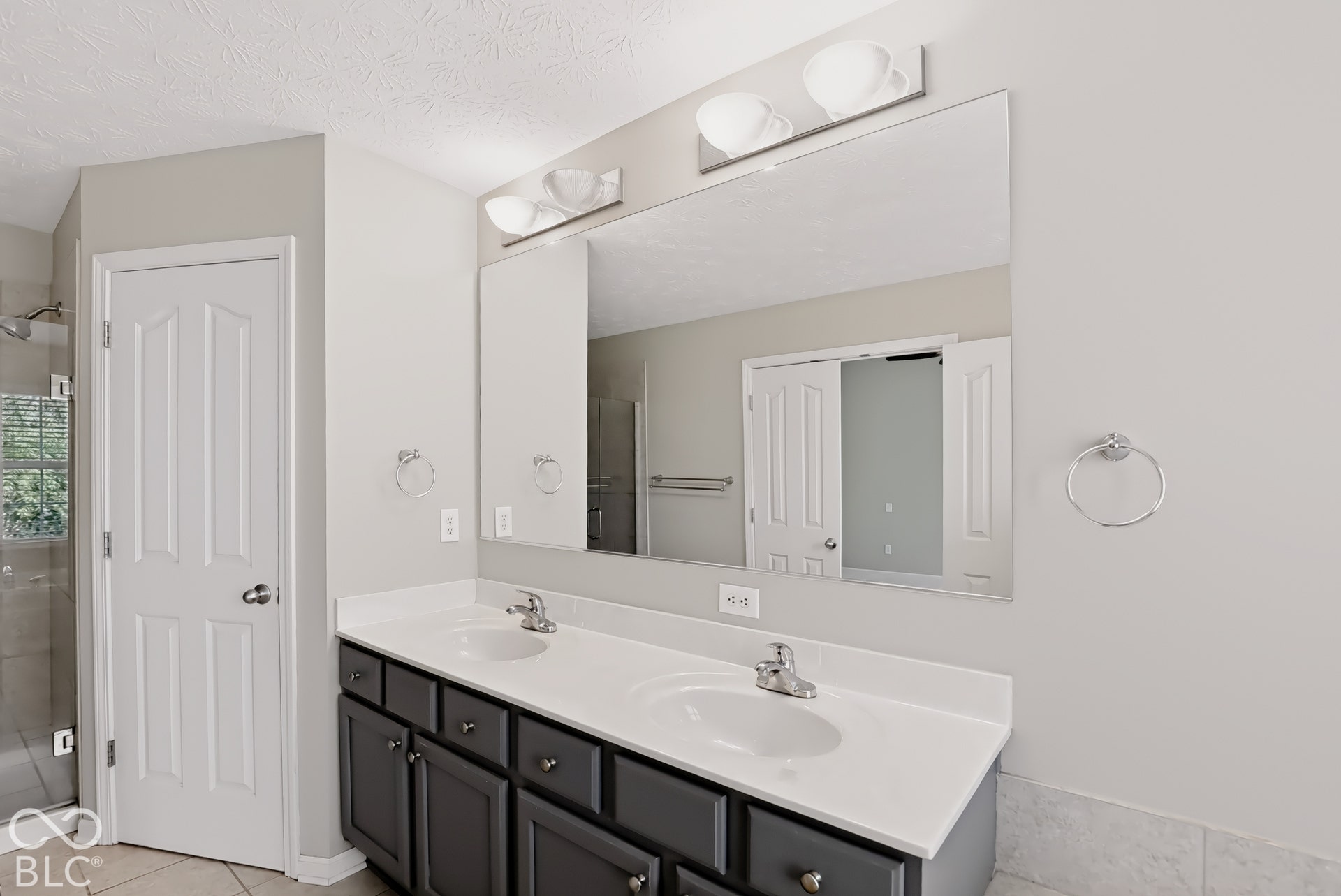 11812 Harvard Lane, Carmel, IN 46032