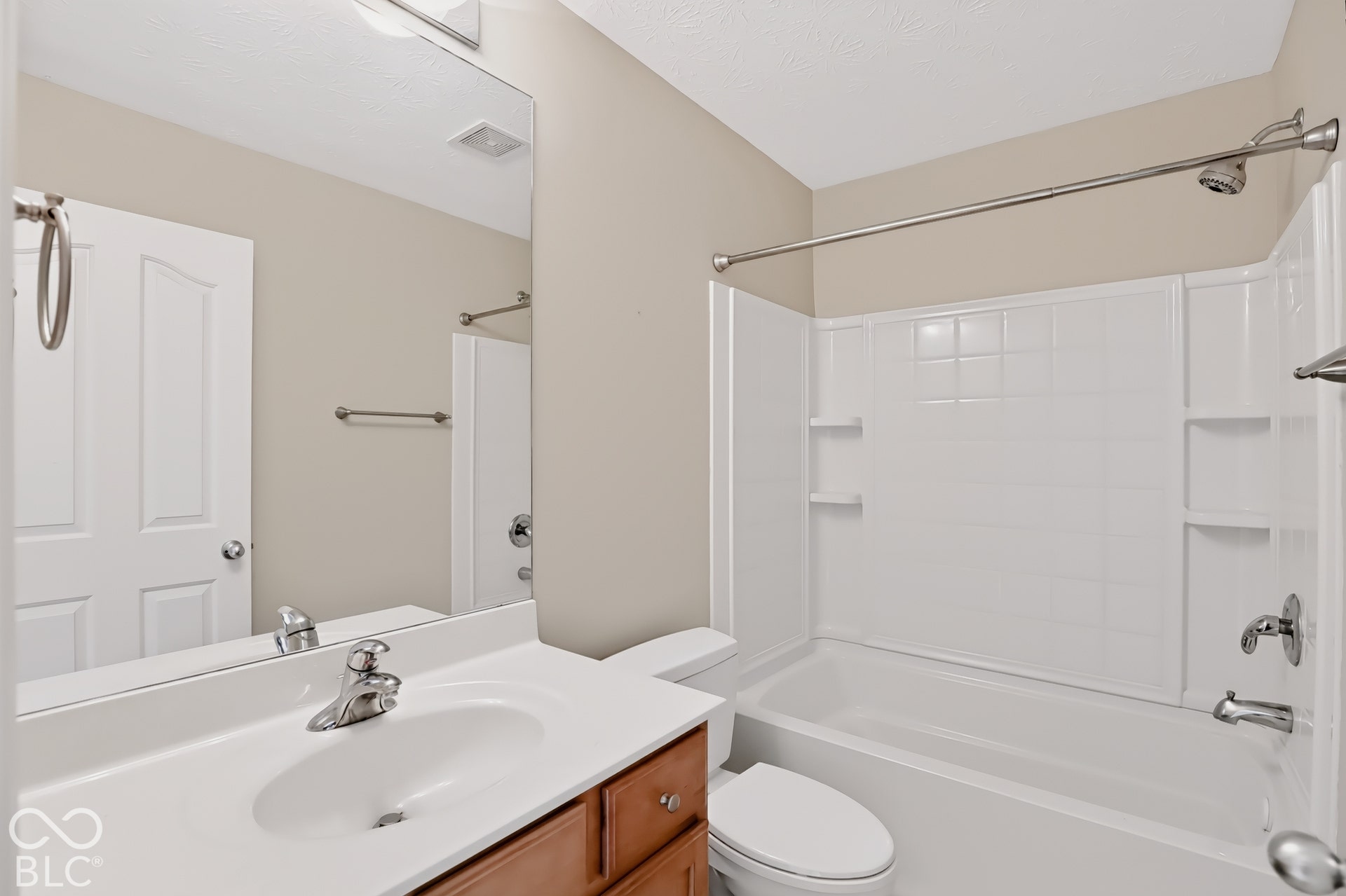 11812 Harvard Lane, Carmel, IN 46032