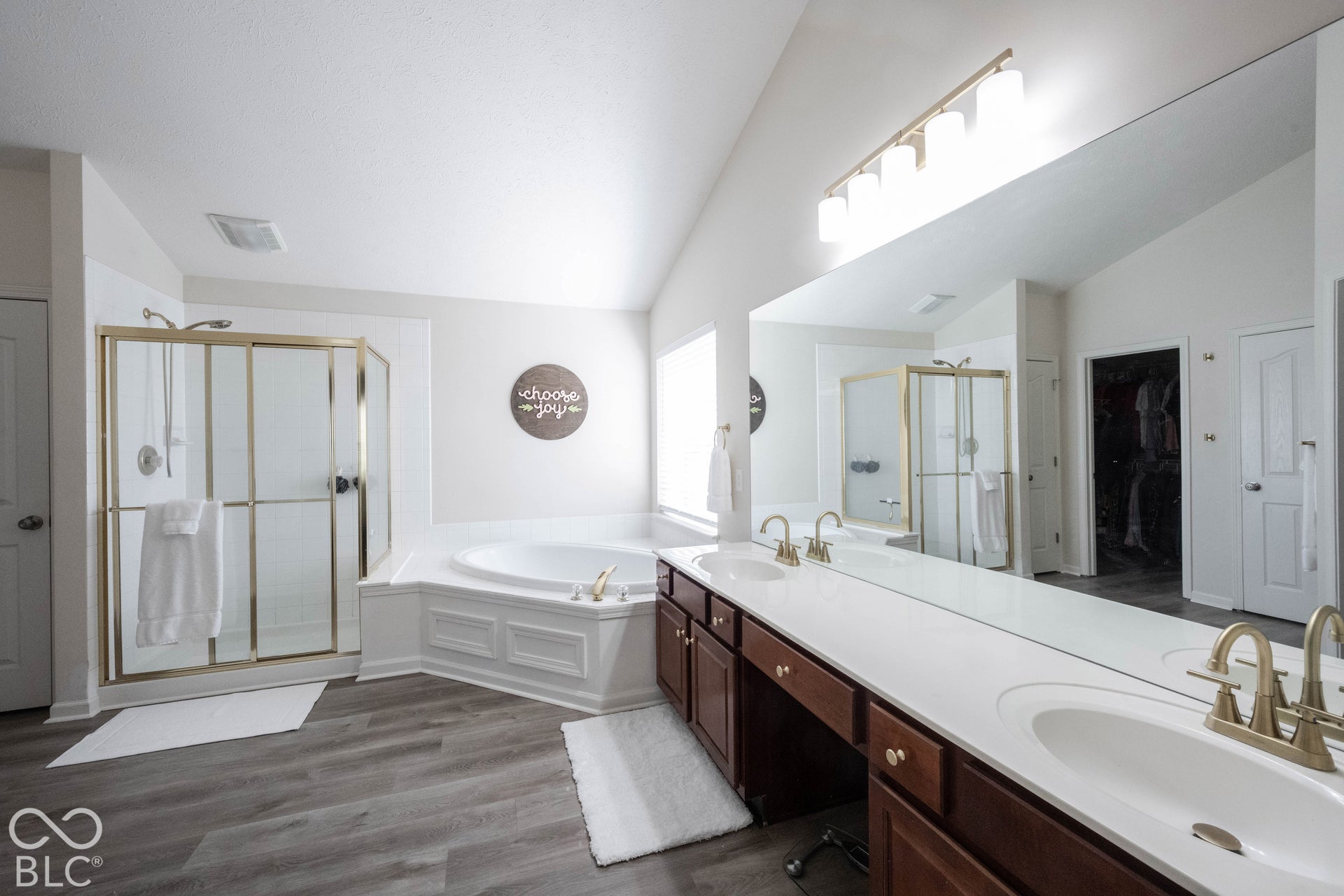 1442 Polo Chase Court, Carmel, IN 46032