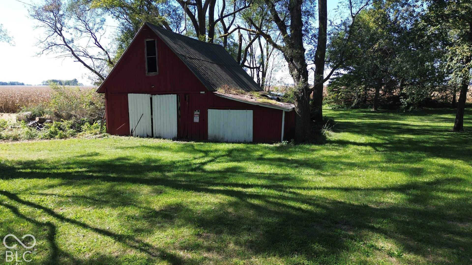 Barn
