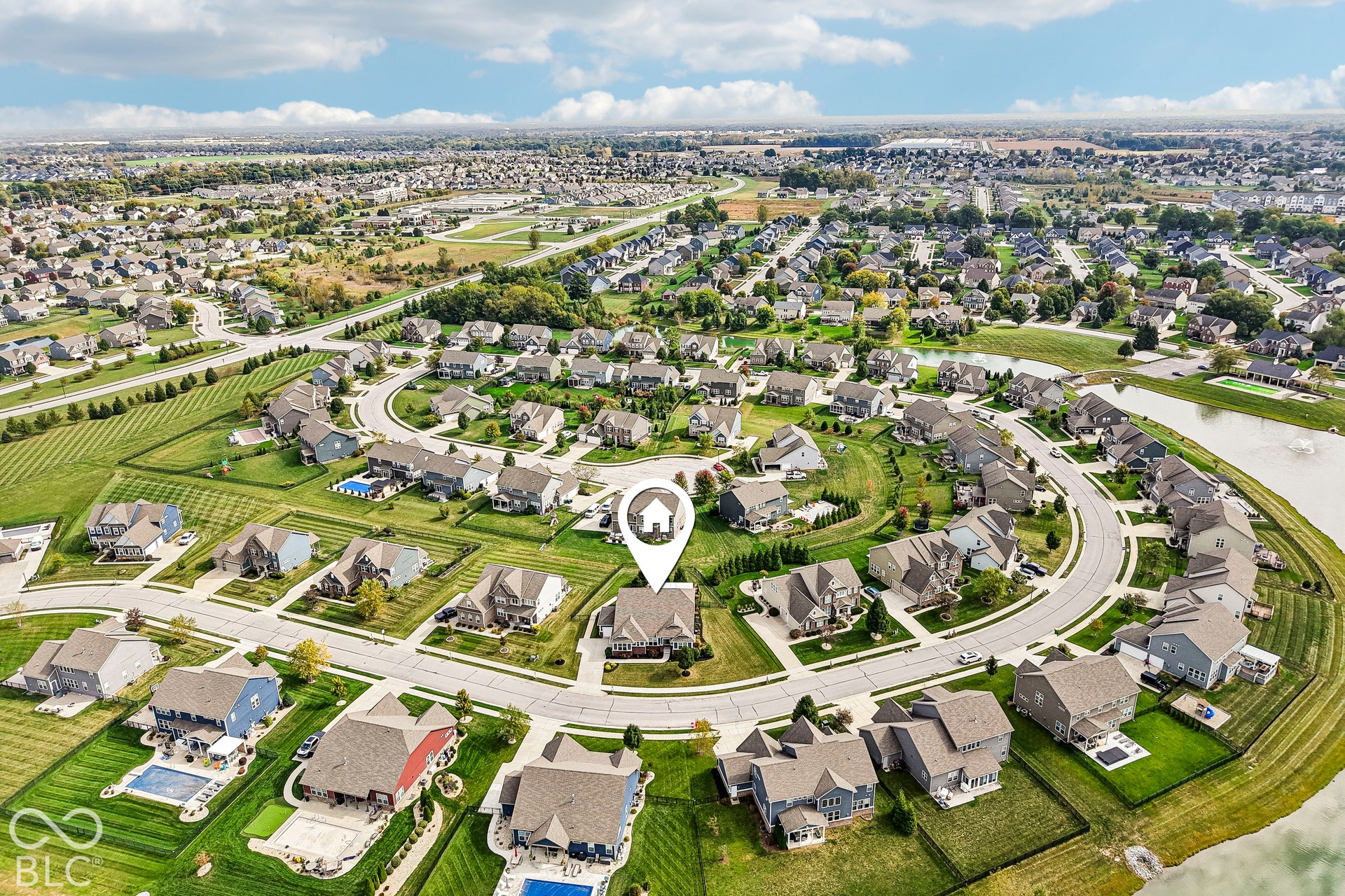 Expansive residential neighborhood with curved street design