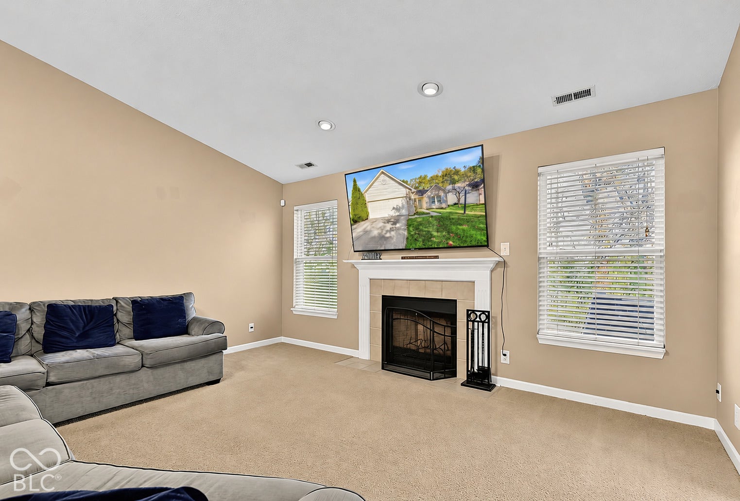 18984 Prairie Crossing Drive, Noblesville, IN 46062