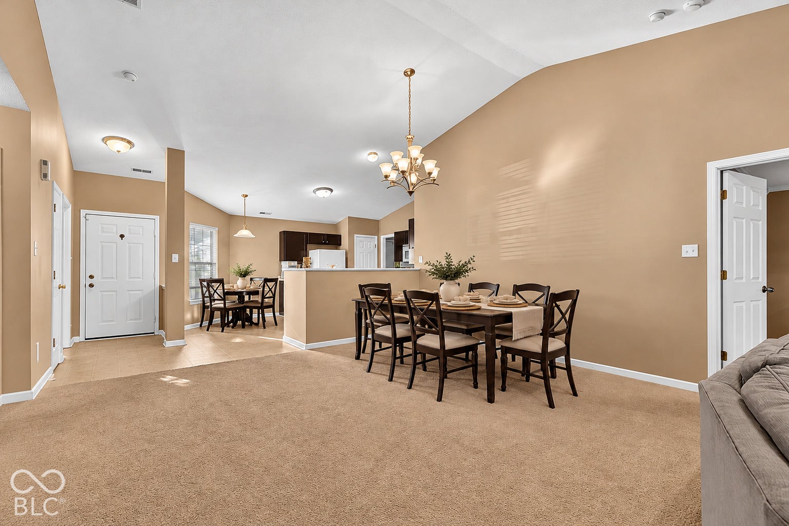 18984 Prairie Crossing Drive, Noblesville, IN 46062
