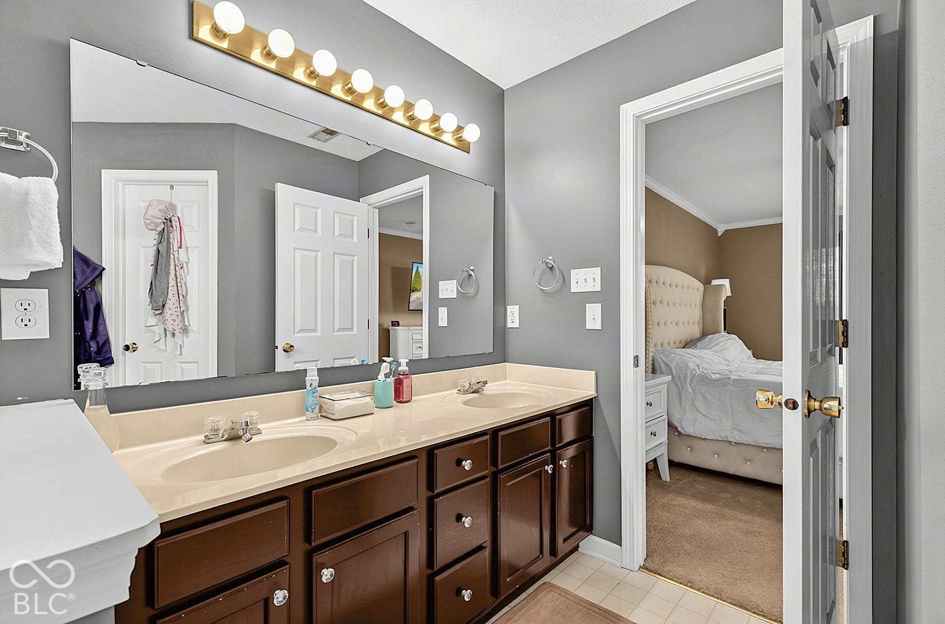 18984 Prairie Crossing Drive, Noblesville, IN 46062