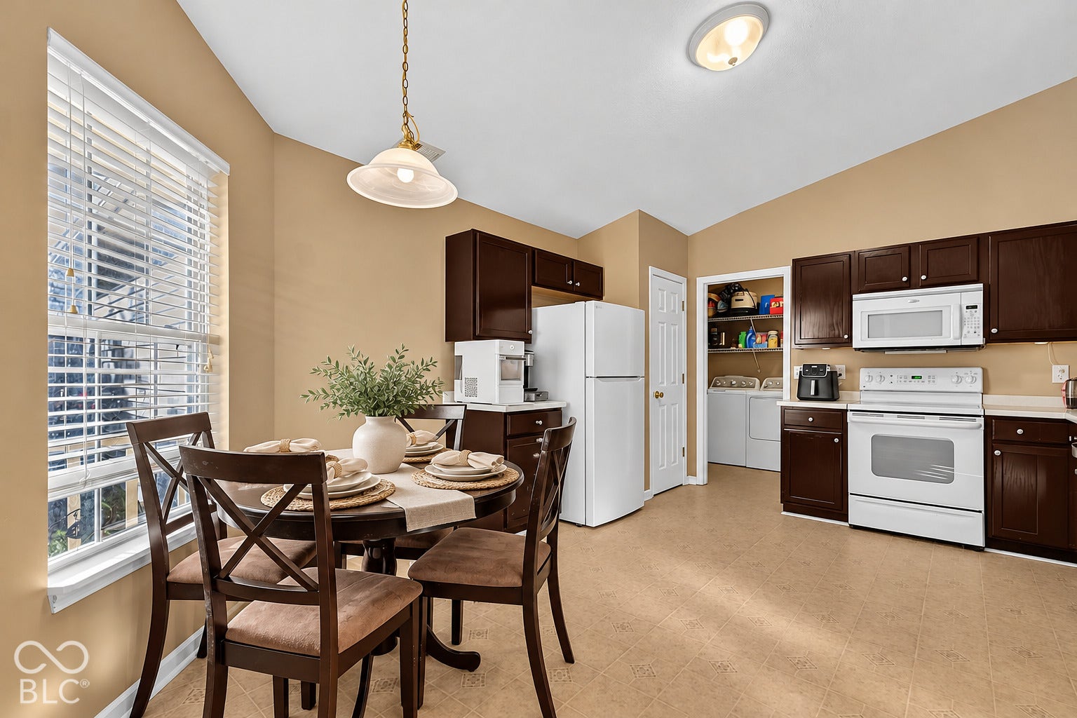 18984 Prairie Crossing Drive, Noblesville, IN 46062