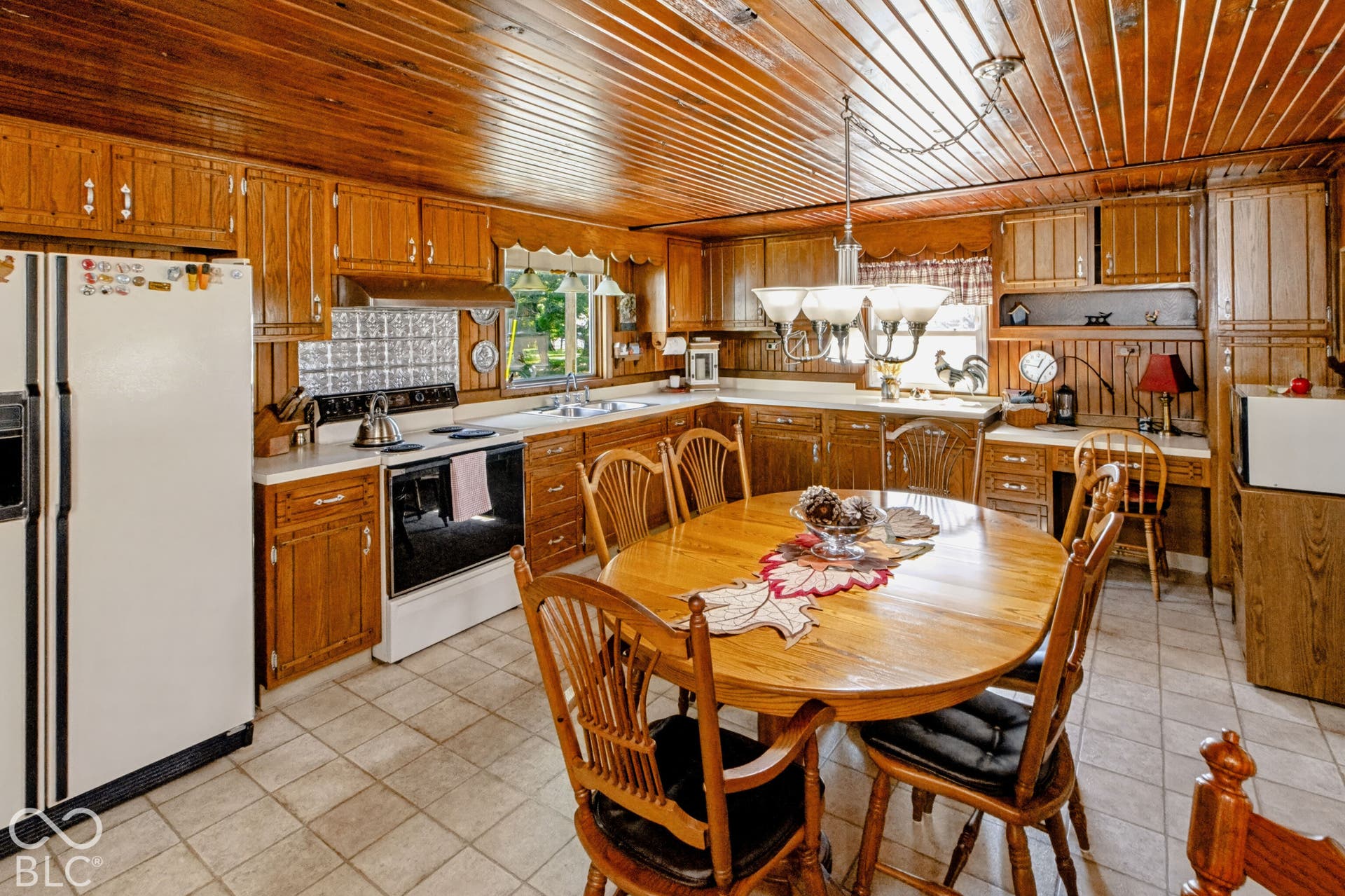 1030 Amos Road, Shelbyville, IN 46176