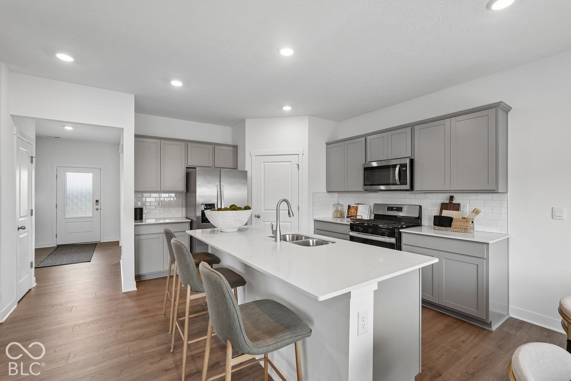 5926 Aleppo Lane, Greenwood, IN 46143 5926 Aleppo Lane, Greenwood, IN 46143