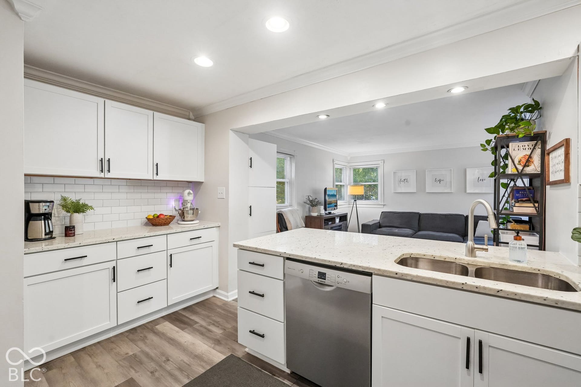 8450 Evergreen Avenue, Indianapolis, IN 46240