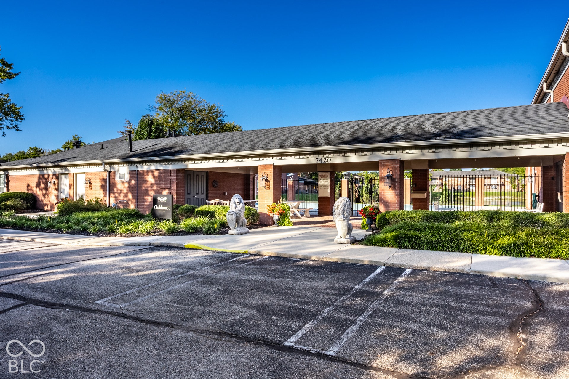 7346 King George Drive, Indianapolis, IN 46260