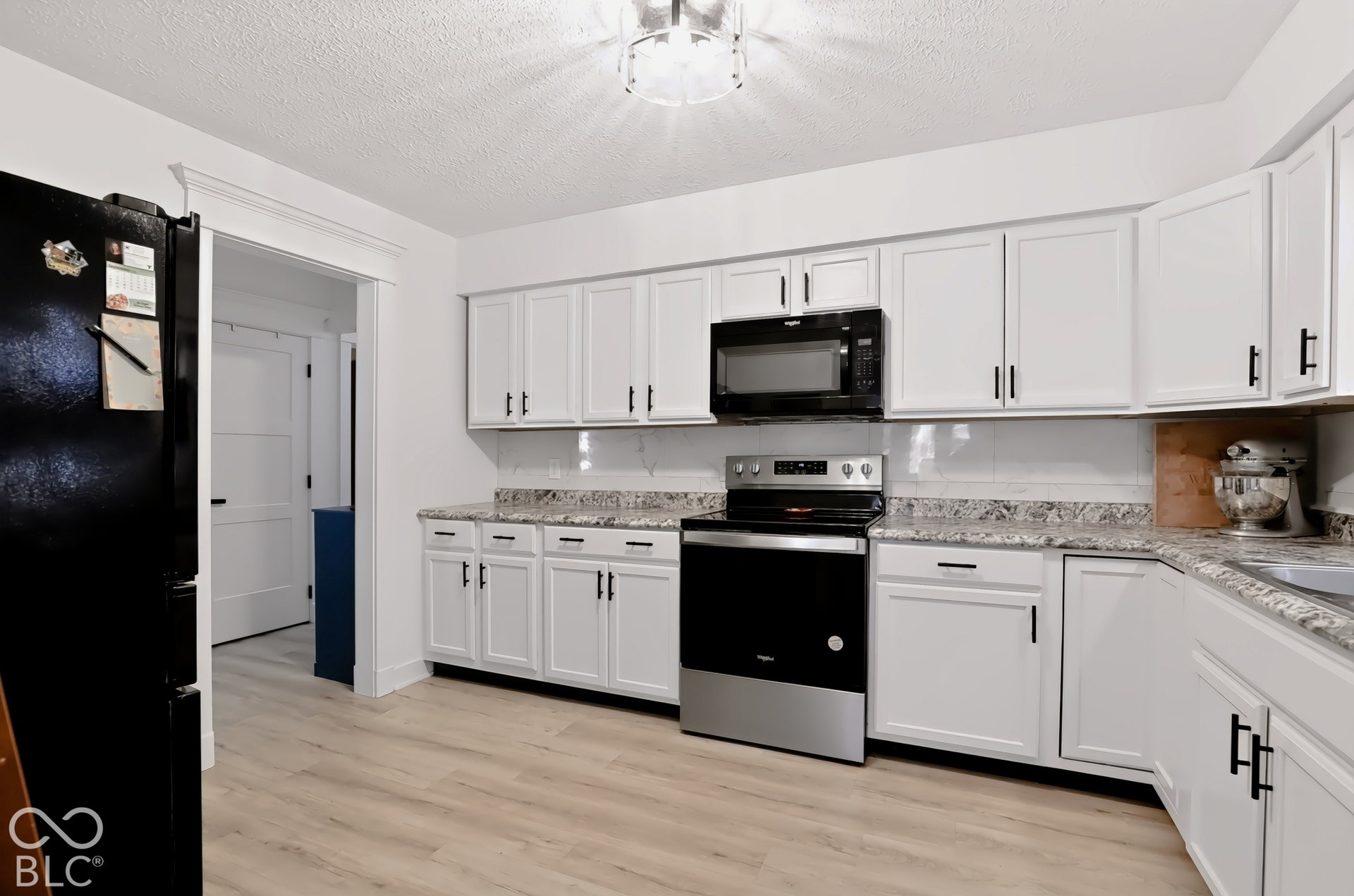 999 Shoreline Circle, Cicero, IN 46034