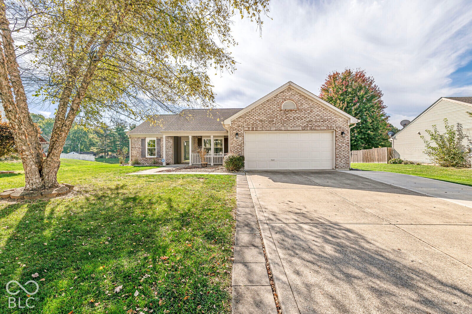 7203 Oakview Drive, Avon, IN 46123 7203 Oakview Drive, Avon, IN 46123