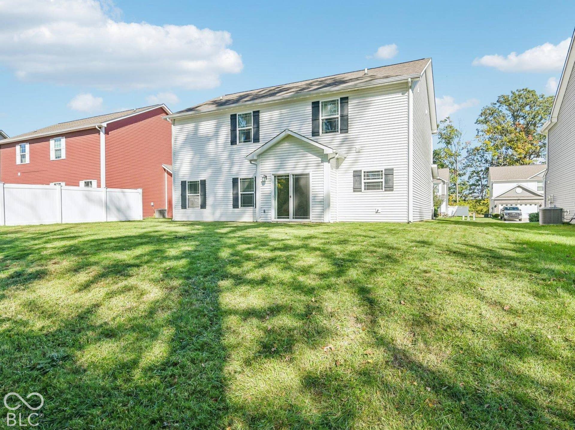 8591 Hollyhock Grove, Avon, IN 46123