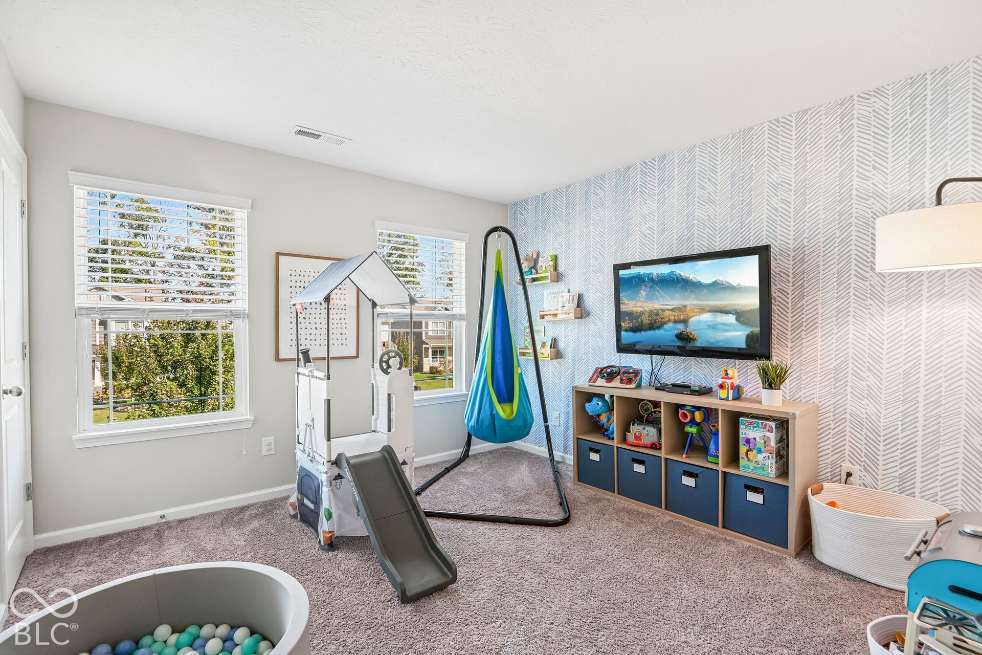 8591 Hollyhock Grove, Avon, IN 46123