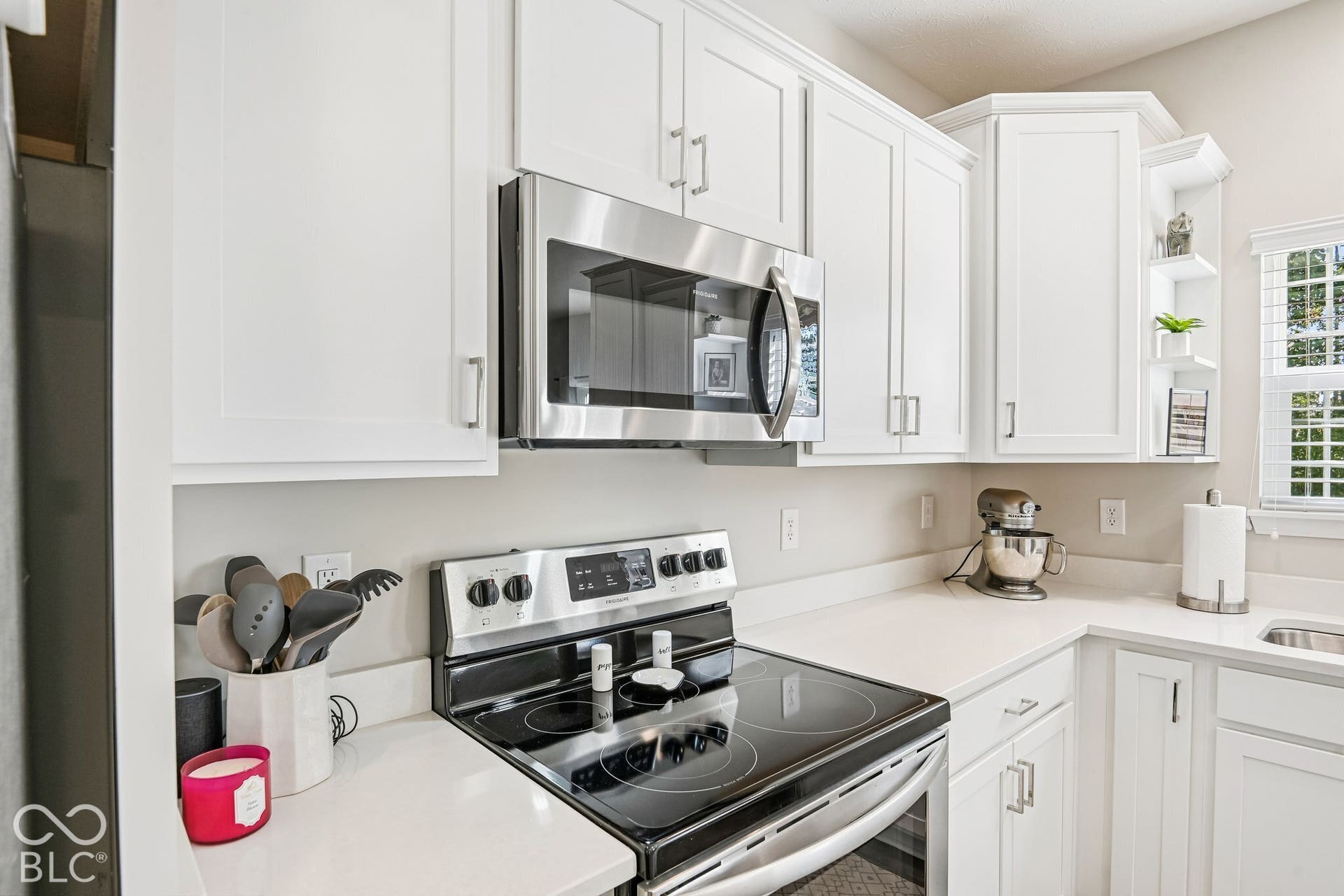 8591 Hollyhock Grove, Avon, IN 46123