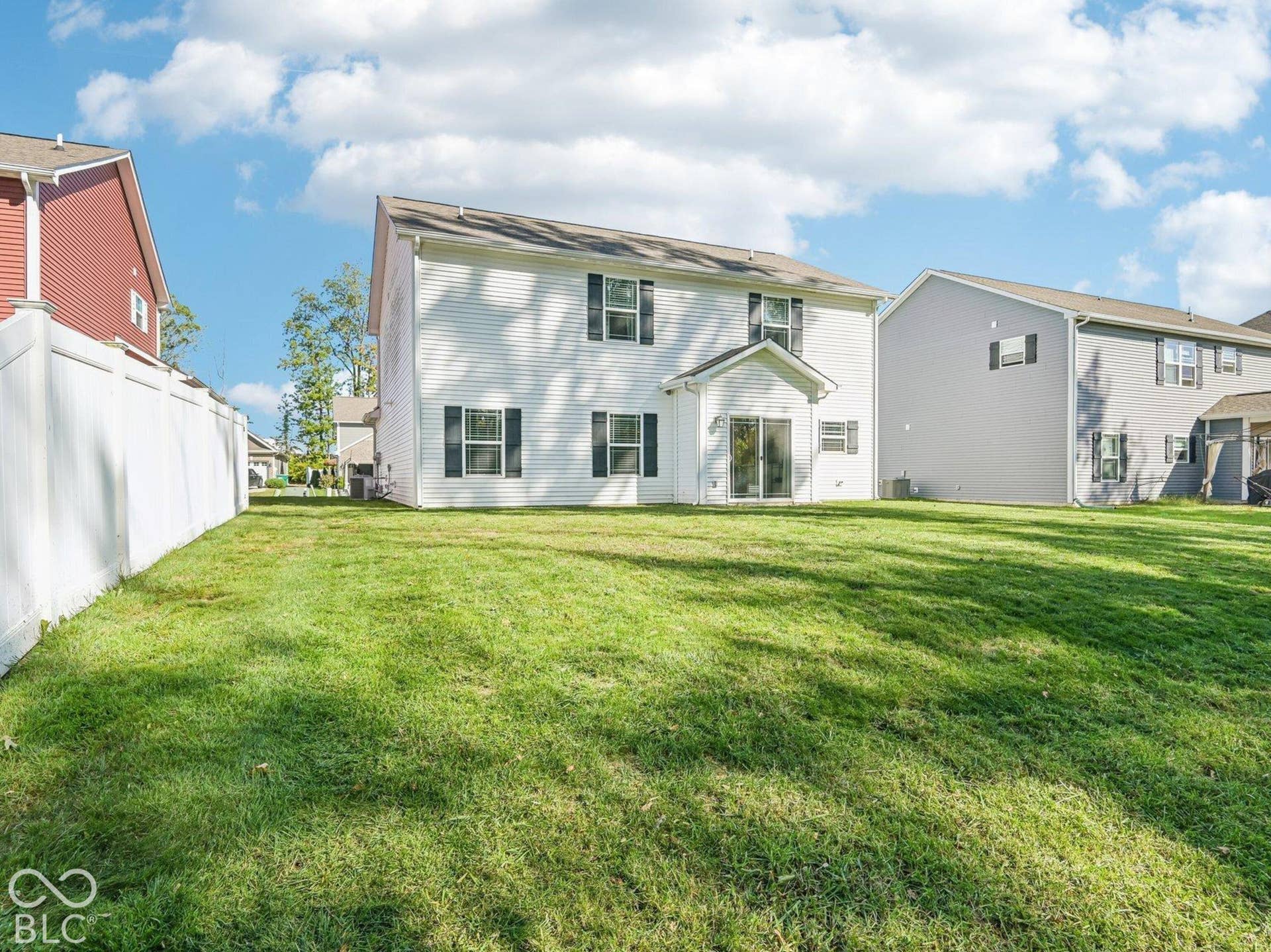 8591 Hollyhock Grove, Avon, IN 46123