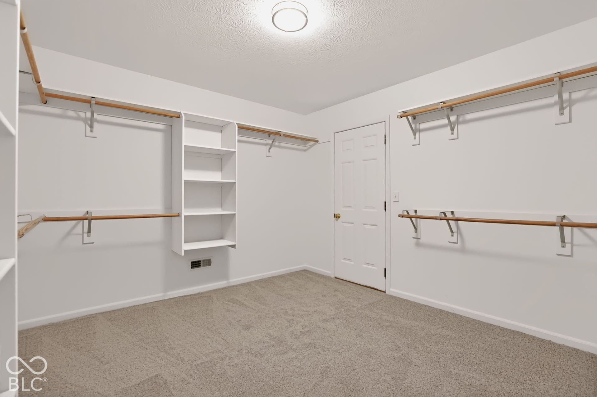 3802 Carwinion Way, Carmel, IN 46032 Huge Walk In Closet