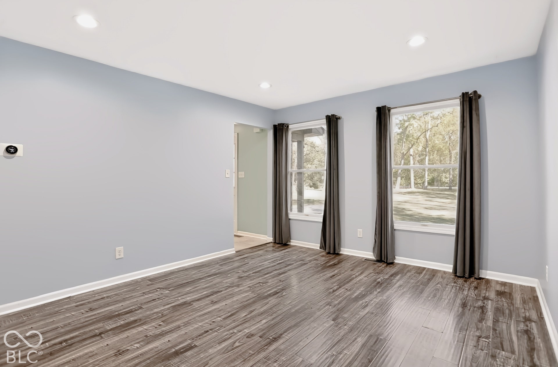 Front living room/flex room