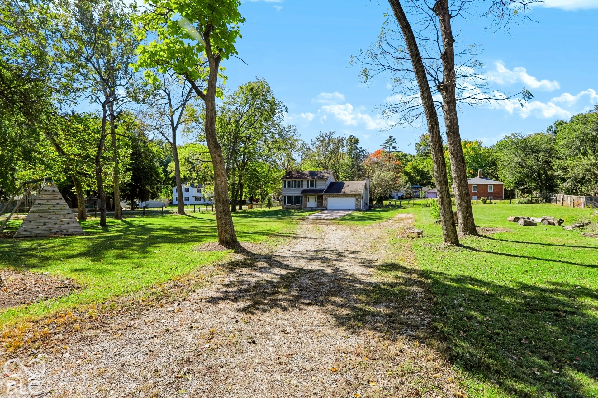 6802 E Pleasant Run Parkway North Drive, Indianapolis, IN 46219