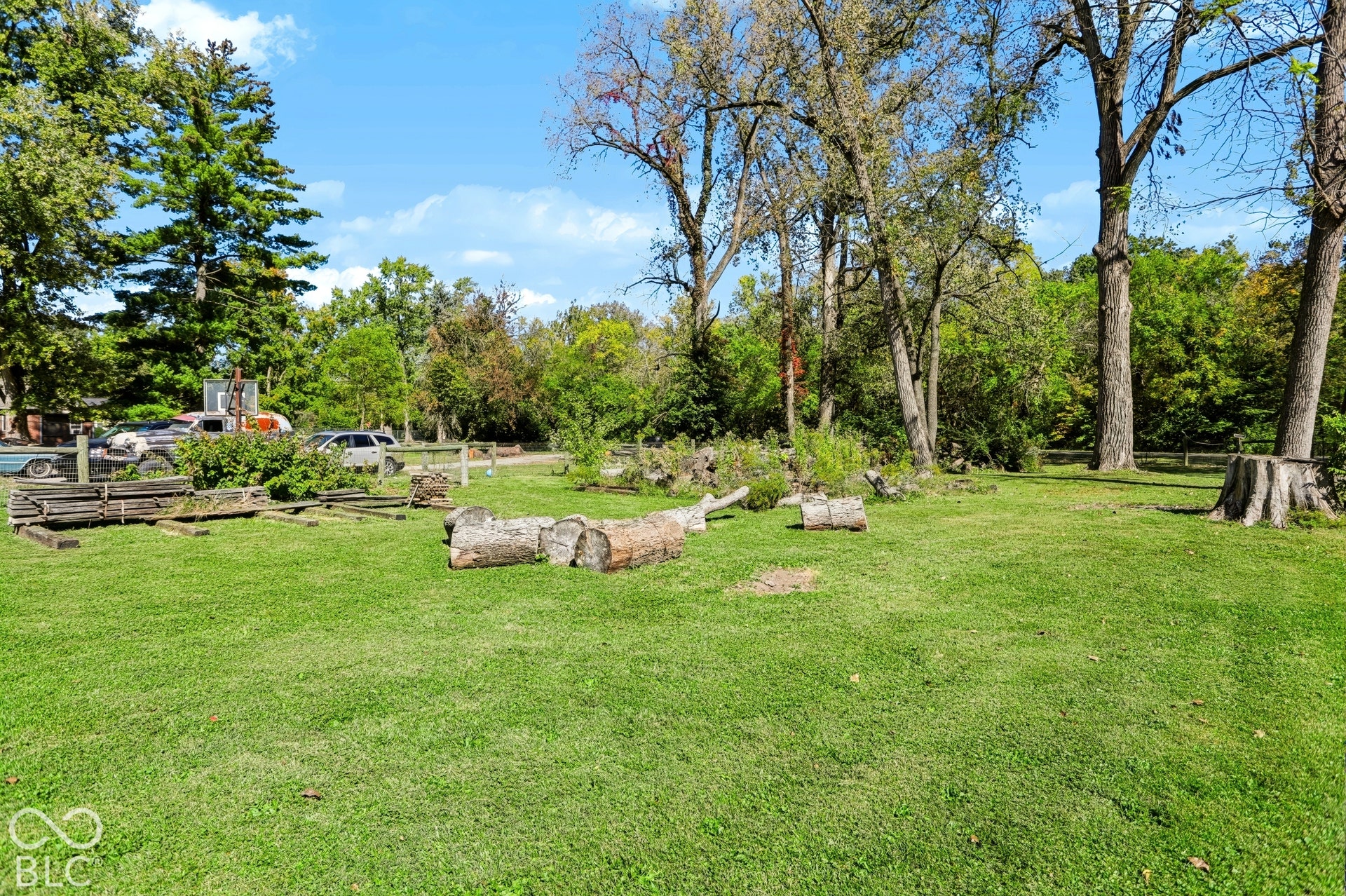 6802 E Pleasant Run Parkway North Drive, Indianapolis, IN 46219