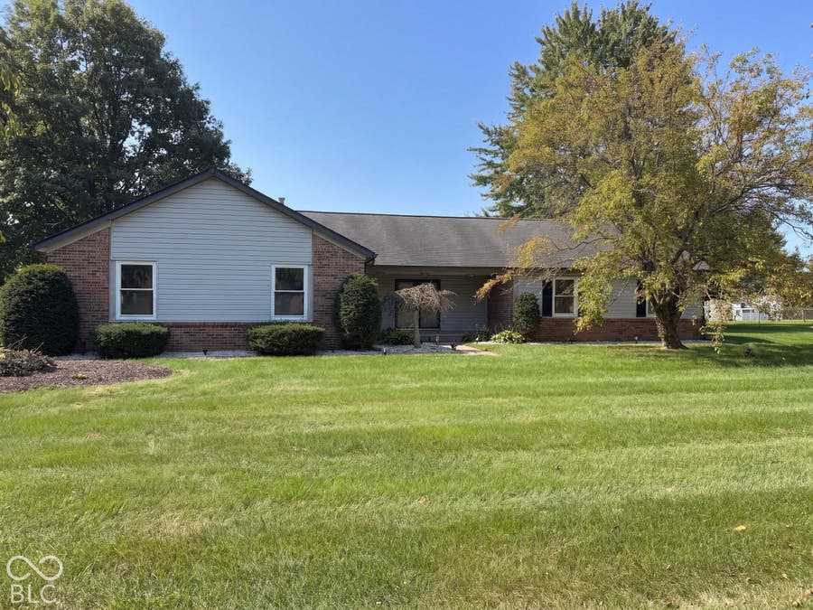 Property photo for 3339 W Sunset Drive N, Greenfield, IN