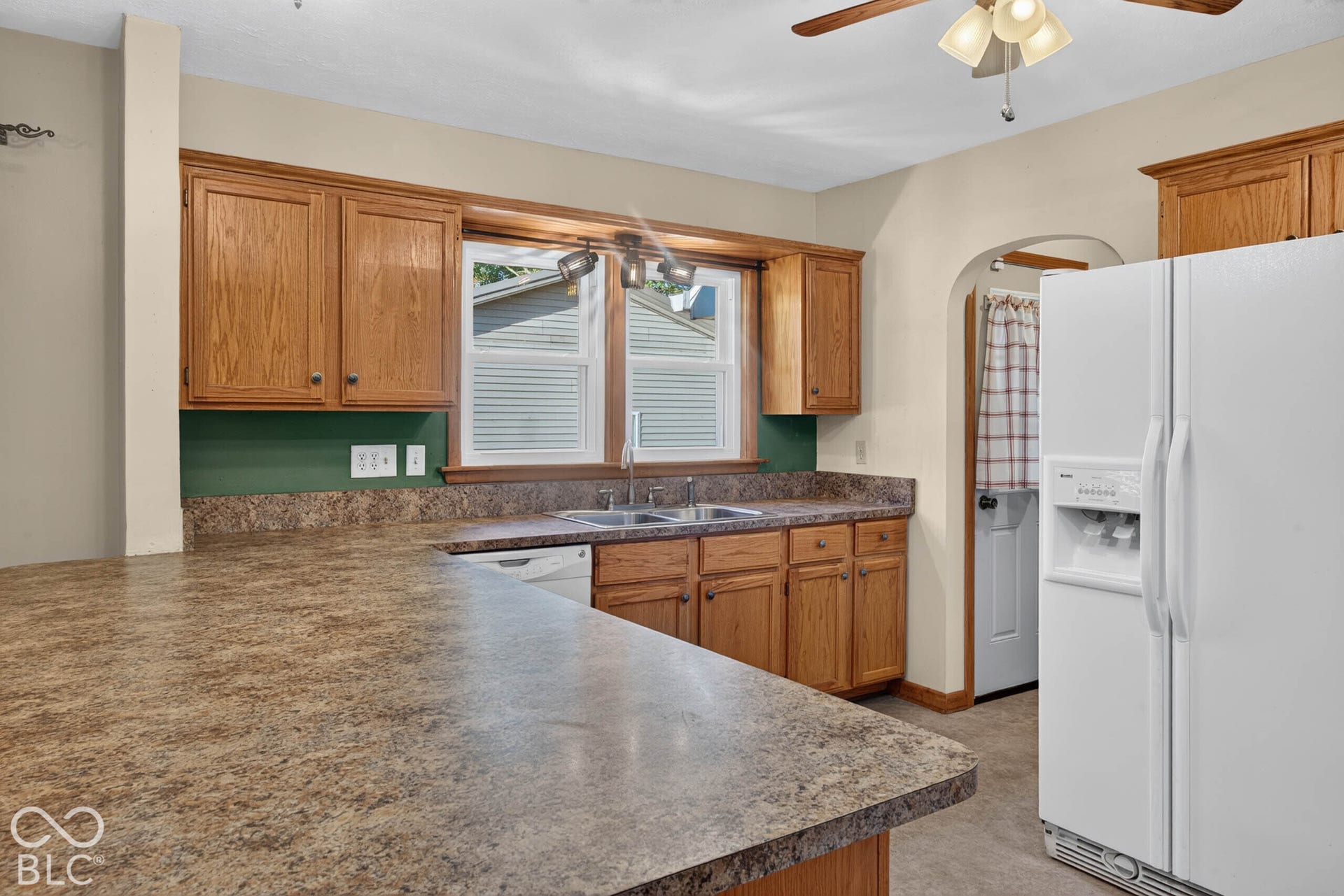 124 W Main Street, Ladoga, IN 47954