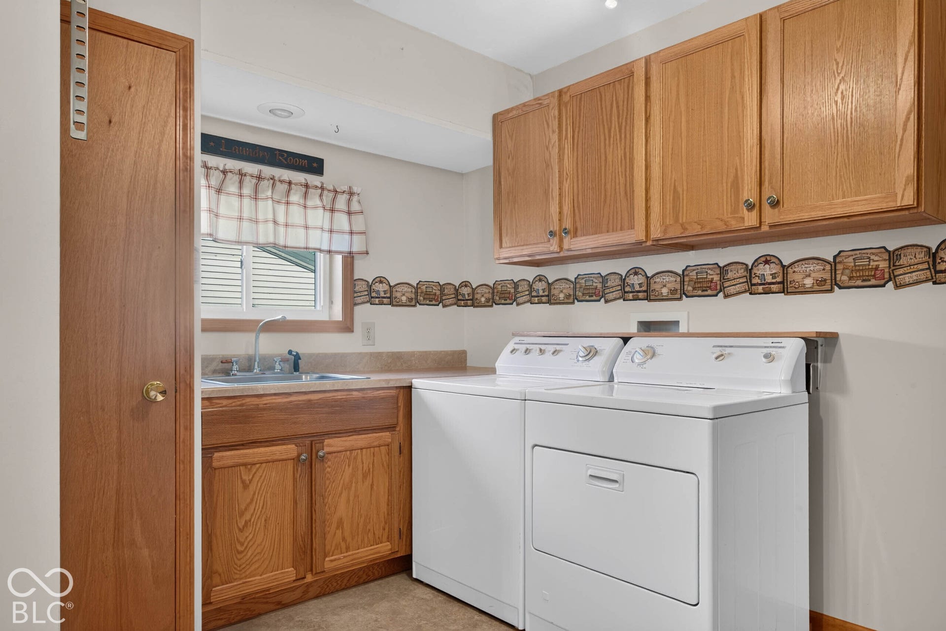124 W Main Street, Ladoga, IN 47954