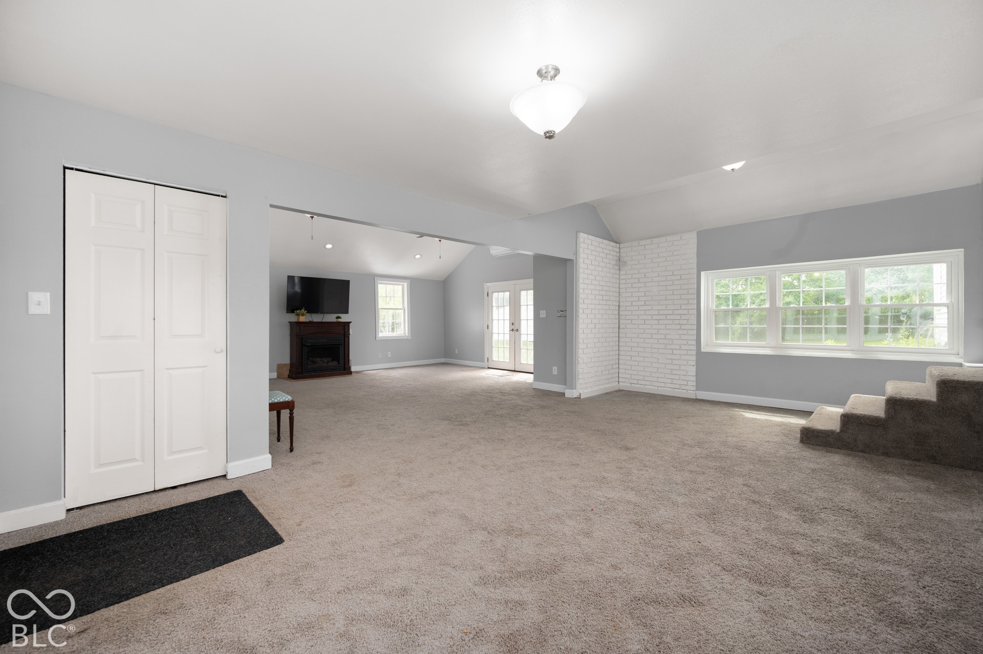 6851 W County Road 550 S, Daleville, IN 47334