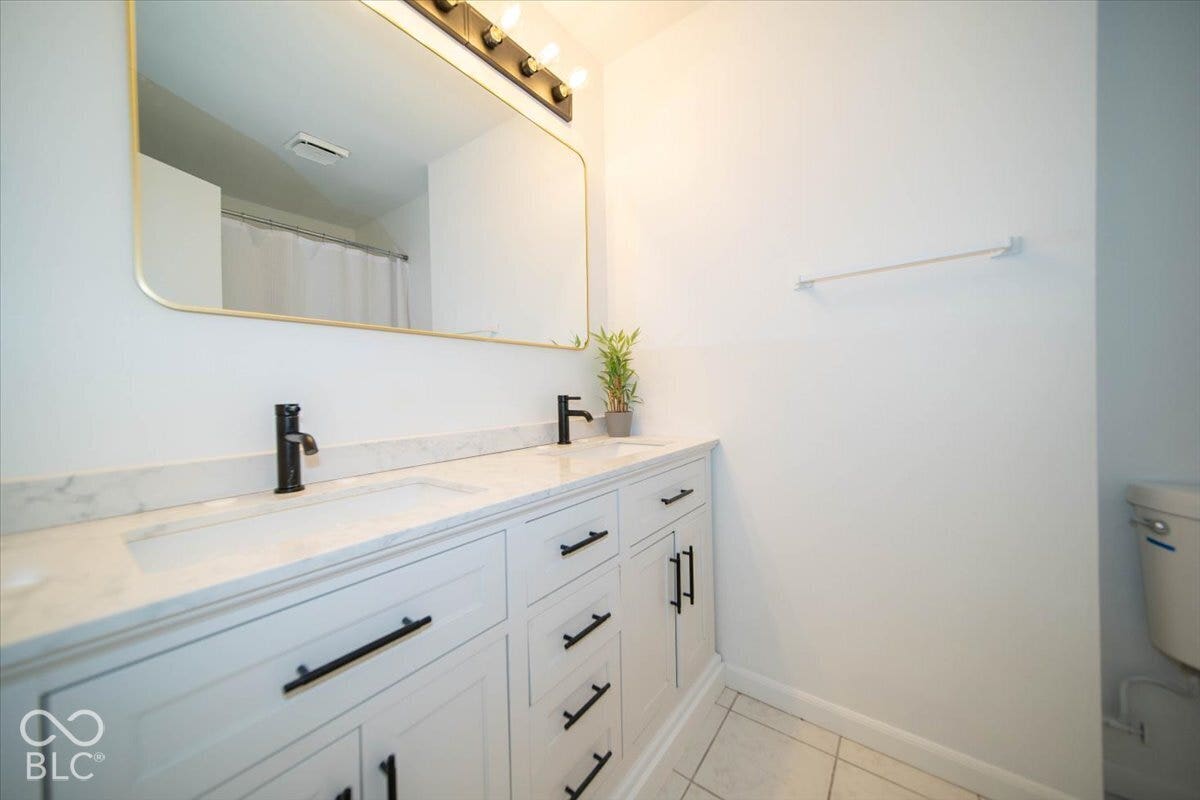 6442 Commons Drive, Indianapolis, IN 46254