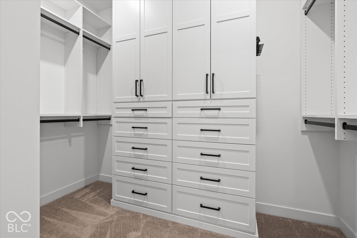 Walk In Closets