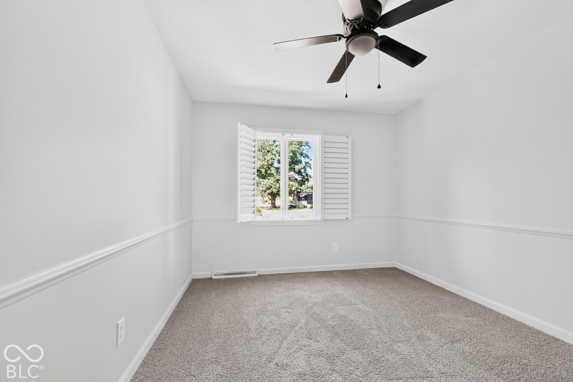 6639 E 65th Street, Indianapolis, IN 46220