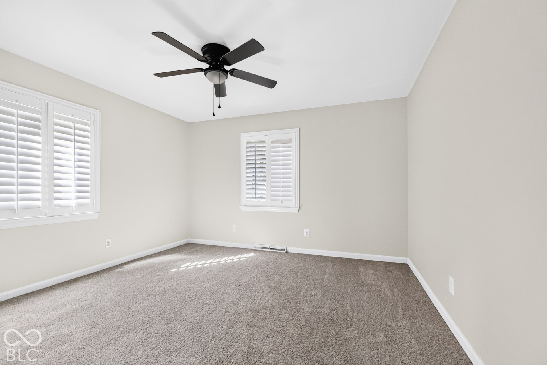 6639 E 65th Street, Indianapolis, IN 46220