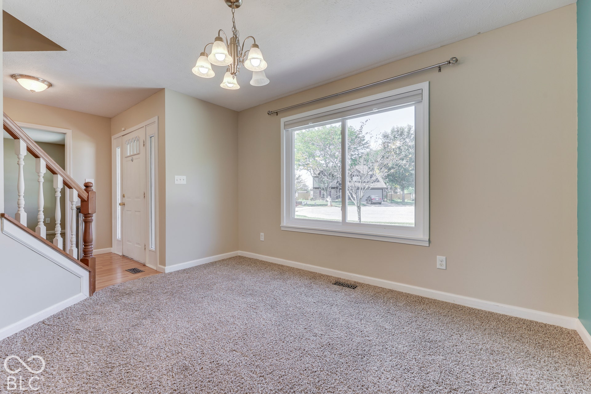 5845 Iron Oaks Court, Indianapolis, IN 46237 5845 Iron Oaks Court, Indianapolis, IN 46237