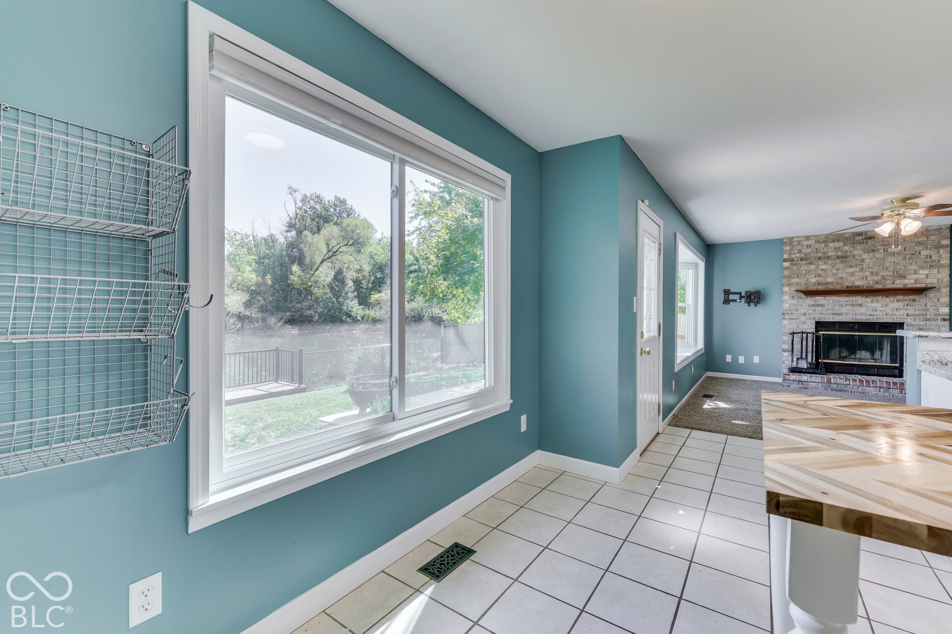 5845 Iron Oaks Court, Indianapolis, IN 46237 5845 Iron Oaks Court, Indianapolis, IN 46237