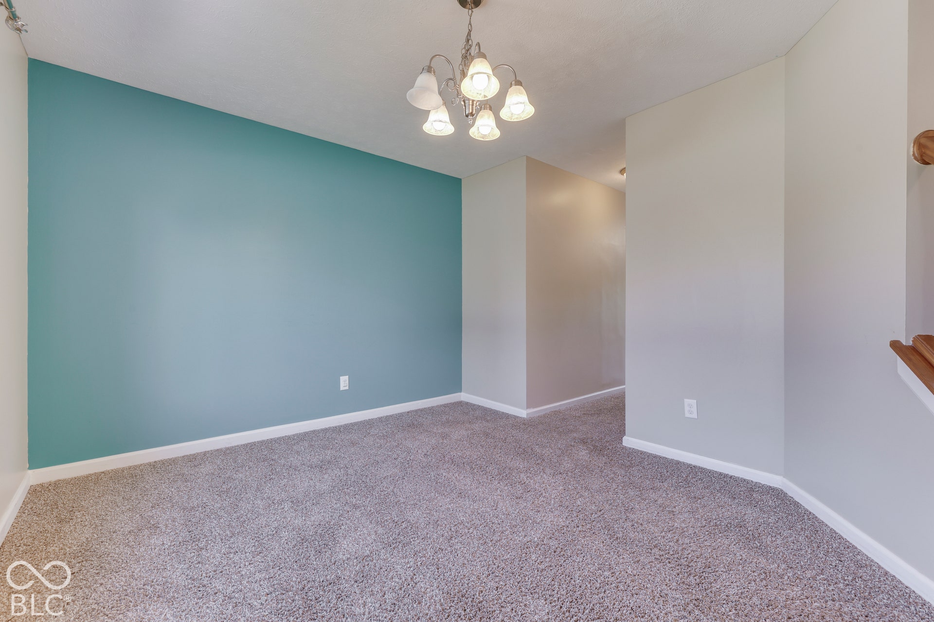 5845 Iron Oaks Court, Indianapolis, IN 46237 5845 Iron Oaks Court, Indianapolis, IN 46237