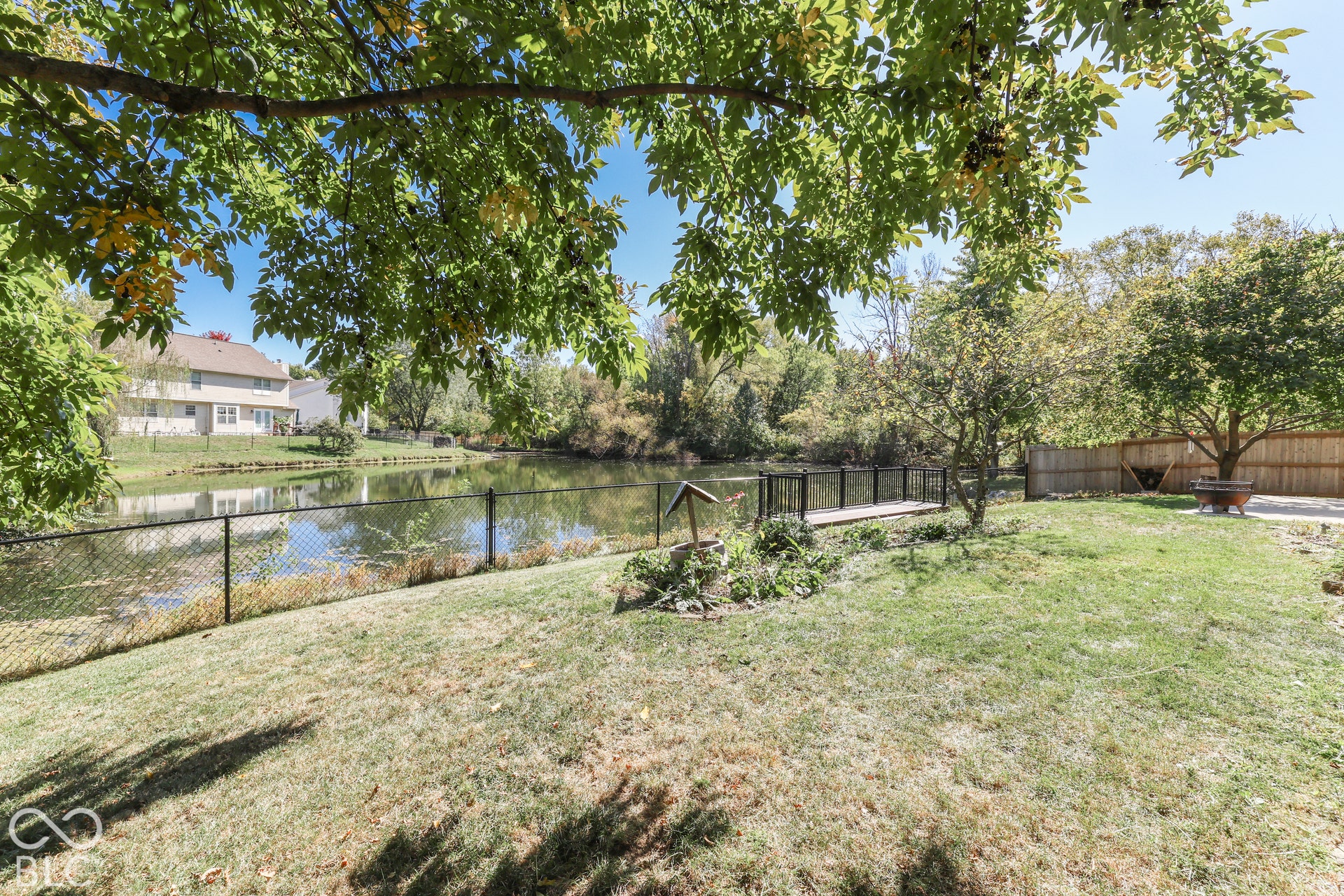 5845 Iron Oaks Court, Indianapolis, IN 46237 5845 Iron Oaks Court, Indianapolis, IN 46237