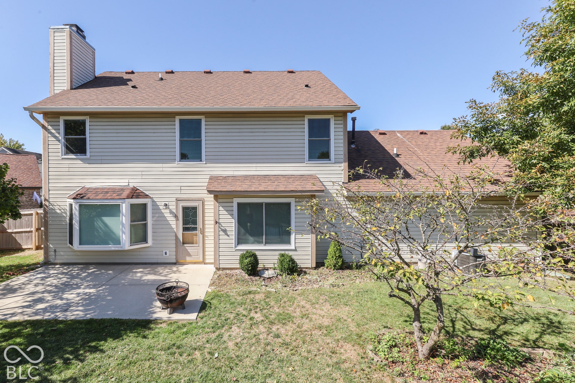 5845 Iron Oaks Court, Indianapolis, IN 46237 5845 Iron Oaks Court, Indianapolis, IN 46237